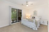 https://images.listonce.com.au/custom/160x/listings/2-lowther-street-maldon-vic-3463/970/01042970_img_09.jpg?5AQuL_yE5j4