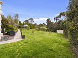 https://images.listonce.com.au/custom/160x/listings/2-lucieer-court-templestowe-vic-3106/687/01743687_img_13.jpg?-3ZzUvMoj44