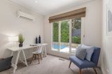 https://images.listonce.com.au/custom/160x/listings/2-lucknow-court-mitcham-vic-3132/324/00853324_img_07.jpg?S1j--wbE-BE