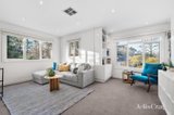 https://images.listonce.com.au/custom/160x/listings/2-lucknow-court-mitcham-vic-3132/671/01748671_img_08.jpg?0g9UJr-cjMU