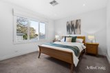 https://images.listonce.com.au/custom/160x/listings/2-lucknow-court-mitcham-vic-3132/671/01748671_img_11.jpg?h59NCYDpOAw