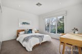 https://images.listonce.com.au/custom/160x/listings/2-lucknow-court-mitcham-vic-3132/671/01748671_img_13.jpg?aNBDjwowyfw