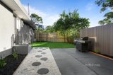 https://images.listonce.com.au/custom/160x/listings/2-lynwood-crescent-lower-plenty-vic-3093/017/01175017_img_12.jpg?U_-_xWlcz2s