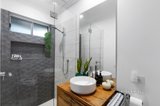 https://images.listonce.com.au/custom/160x/listings/2-lynwood-crescent-lower-plenty-vic-3093/038/01704038_img_08.jpg?HrmgXmbgfng