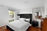 https://images.listonce.com.au/custom/160x/listings/2-lynwood-crescent-lower-plenty-vic-3093/038/01704038_img_10.jpg?_Rx4LrDiDvo