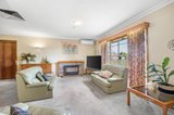 https://images.listonce.com.au/custom/160x/listings/2-magnolia-avenue-bentleigh-east-vic-3165/926/01330926_img_02.jpg?krlHLKWkrME