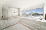 https://images.listonce.com.au/custom/160x/listings/2-manor-house-drive-mornington-vic-3931/406/01973406_img_10.jpg?-XazoQNLjiE