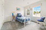 https://images.listonce.com.au/custom/160x/listings/2-manor-house-drive-mornington-vic-3931/406/01973406_img_11.jpg?6_9jYuu3FP0