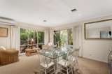 https://images.listonce.com.au/custom/160x/listings/2-maple-grove-mitcham-vic-3132/252/00494252_img_03.jpg?_WBvGKWSHJ4