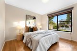 https://images.listonce.com.au/custom/160x/listings/2-marina-court-notting-hill-vic-3168/392/01977392_img_12.jpg?f4OhUqzBuCA