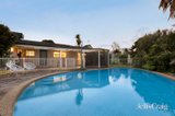 https://images.listonce.com.au/custom/160x/listings/2-marina-court-notting-hill-vic-3168/392/01977392_img_14.jpg?dW8O_4orzlE