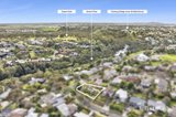 https://images.listonce.com.au/custom/160x/listings/2-mayfair-drive-newtown-vic-3220/742/01748742_img_06.jpg?zgfN6J0RBkU