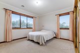 https://images.listonce.com.au/custom/160x/listings/2-mayo-close-templestowe-vic-3106/071/01305071_img_08.jpg?LE47By5pIzs