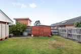 https://images.listonce.com.au/custom/160x/listings/2-mckenzie-court-greensborough-vic-3088/211/01705211_img_15.jpg?rKvembhV0u0