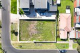 https://images.listonce.com.au/custom/160x/listings/2-mclean-street-brunswick-west-vic-3055/862/01187862_img_01.jpg?a2AK5D_sZWw