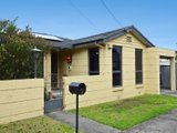 https://images.listonce.com.au/custom/160x/listings/2-mcmillan-avenue-geelong-vic-3220/959/01698959_img_01.jpg?2MbOcqwsbNU