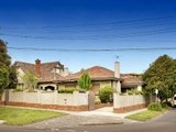 https://images.listonce.com.au/custom/160x/listings/2-mcmillan-street-elsternwick-vic-3185/471/01794471_img_01.jpg?HRd4JTmLx6A
