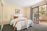 https://images.listonce.com.au/custom/160x/listings/2-mcnamara-mews-kensington-vic-3031/173/01635173_img_05.jpg?CDzM-qwi0f0