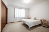 https://images.listonce.com.au/custom/160x/listings/2-melissa-street-mount-waverley-vic-3149/999/01644999_img_05.jpg?lU2v9Wpte74