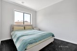 https://images.listonce.com.au/custom/160x/listings/2-melville-avenue-wallan-vic-3756/100/01648100_img_08.jpg?H8QhEjY37eE