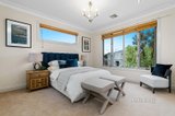 https://images.listonce.com.au/custom/160x/listings/2-mummery-street-mount-waverley-vic-3149/559/01118559_img_11.jpg?656okXcIOtg