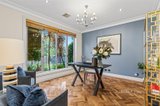 https://images.listonce.com.au/custom/160x/listings/2-mummery-street-mount-waverley-vic-3149/559/01118559_img_13.jpg?kqgn-TDV77U