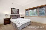 https://images.listonce.com.au/custom/160x/listings/2-munro-street-kew-east-vic-3102/963/01684963_img_07.jpg?Dd1UDMYwqDE
