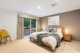 https://images.listonce.com.au/custom/160x/listings/2-murrindal-close-eltham-north-vic-3095/177/00607177_img_06.jpg?Eve24Yam4bE