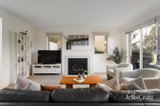 https://images.listonce.com.au/custom/160x/listings/2-narooma-place-port-melbourne-vic-3207/302/01982302_img_04.jpg?0hkBC4KsE8w