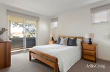 https://images.listonce.com.au/custom/160x/listings/2-narooma-place-port-melbourne-vic-3207/302/01982302_img_11.jpg?EcZuzLmylrk