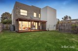 https://images.listonce.com.au/custom/160x/listings/2-newcastle-drive-mulgrave-vic-3170/372/01862372_img_12.jpg?g-_3B-MgLCE