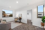 https://images.listonce.com.au/custom/160x/listings/2-newcastle-drive-mulgrave-vic-3170/382/01814382_img_11.jpg?RGKnxkhPjZc
