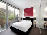 https://images.listonce.com.au/custom/160x/listings/2-norma-barnett-lane-port-melbourne-vic-3207/433/01087433_img_07.jpg?B1l0T6-6_Sc