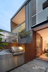 https://images.listonce.com.au/custom/160x/listings/2-north-terrace-clifton-hill-vic-3068/842/01873842_img_26.jpg?Zc6_n7OFkA8