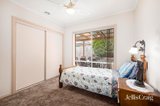 https://images.listonce.com.au/custom/160x/listings/2-norwich-close-chirnside-park-vic-3116/434/01828434_img_07.jpg?7HnEqfK4J9U