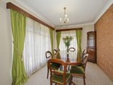 https://images.listonce.com.au/custom/160x/listings/2-olga-court-ringwood-east-vic-3135/270/01525270_img_08.jpg?ETuU9bWT7Hc