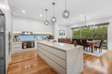https://images.listonce.com.au/custom/160x/listings/2-ormiston-street-mount-waverley-vic-3149/104/01681104_img_06.jpg?qrV9o4knSu8