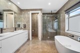 https://images.listonce.com.au/custom/160x/listings/2-ormiston-street-mount-waverley-vic-3149/104/01681104_img_15.jpg?v2NvaVTW0Sg
