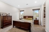 https://images.listonce.com.au/custom/160x/listings/2-ormiston-street-mount-waverley-vic-3149/104/01681104_img_16.jpg?qnrkUnt-UFg