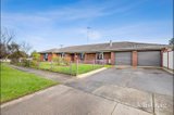 https://images.listonce.com.au/custom/160x/listings/2-owen-court-sebastopol-vic-3356/737/01959737_img_02.jpg?3Mwr6UEg2SE