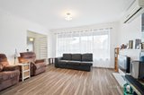 https://images.listonce.com.au/custom/160x/listings/2-oxford-street-wendouree-vic-3355/926/01716926_img_04.jpg?m6HLMJ4UrVI
