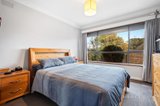 https://images.listonce.com.au/custom/160x/listings/2-oxford-street-wendouree-vic-3355/926/01716926_img_08.jpg?o5ZZlugAHwI