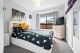 https://images.listonce.com.au/custom/160x/listings/2-oxford-street-wendouree-vic-3355/926/01716926_img_09.jpg?709bFyJaKiQ