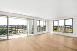 https://images.listonce.com.au/custom/160x/listings/2-oyster-lane-point-lonsdale-vic-3225/872/01704872_img_03.jpg?F4HbvQKIV0Q