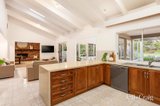 https://images.listonce.com.au/custom/160x/listings/2-page-court-wonga-park-vic-3115/334/01813334_img_04.jpg?Ecot9XdIX_I