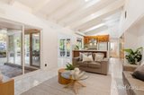https://images.listonce.com.au/custom/160x/listings/2-page-court-wonga-park-vic-3115/334/01813334_img_06.jpg?Mw6xD7Pmsrs