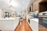 https://images.listonce.com.au/custom/160x/listings/2-pamay-road-mount-waverley-vic-3149/635/01910635_img_06.jpg?gI4qsH_SfUU