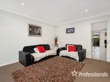 https://images.listonce.com.au/custom/160x/listings/2-paperbark-close-kilsyth-vic-3137/642/01525642_img_03.jpg?gbgjzSHr2P8