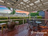 https://images.listonce.com.au/custom/160x/listings/2-paperbark-close-kilsyth-vic-3137/642/01525642_img_11.jpg?tJPjheOOnH0