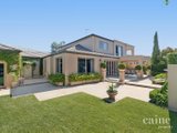 https://images.listonce.com.au/custom/160x/listings/2-parade-court-lake-wendouree-vic-3350/560/01576560_img_01.jpg?ToiWtrz9Hyo